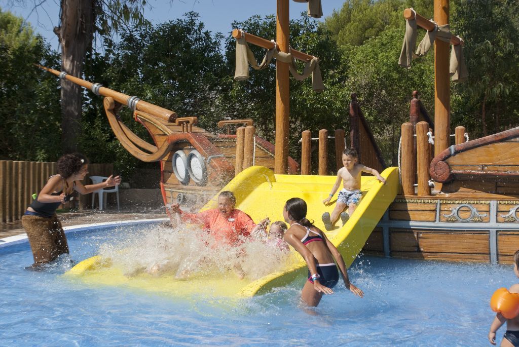 Hotel Beachclub Font De Sa Cala Zewnętrze zdjęcie